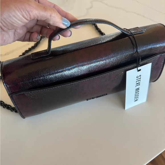 Steve Madden • Clutch Crossbody - Picture 9 of 14